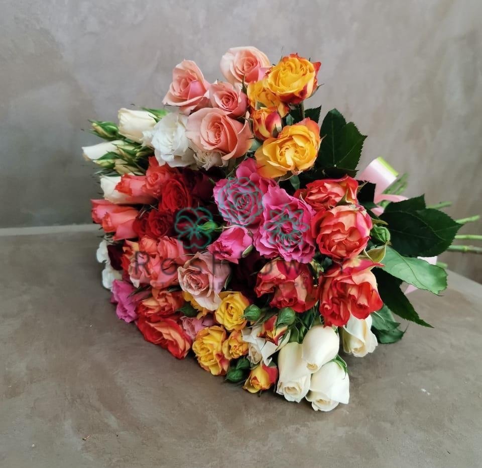 Букет цветов из: Розы в Пскове