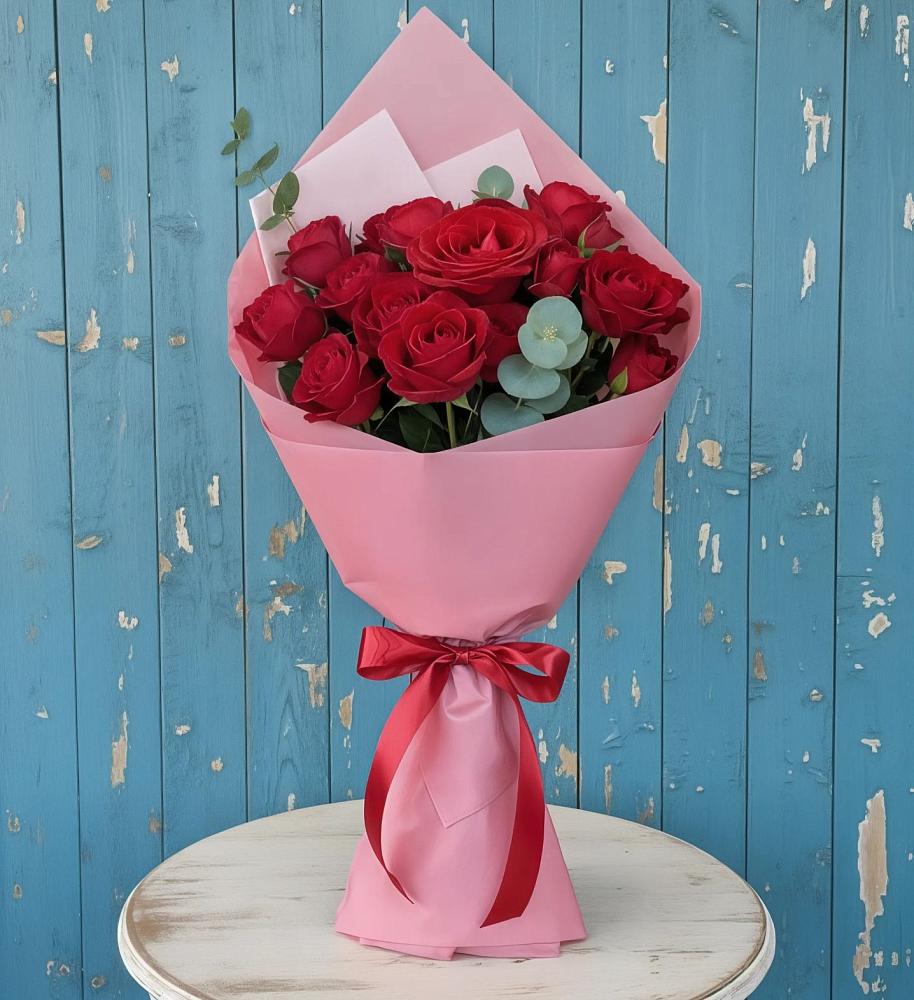 Букет цветов из: Розы в Пскове