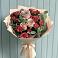 Букет цветов из: Гвоздики и Розы в Пскове