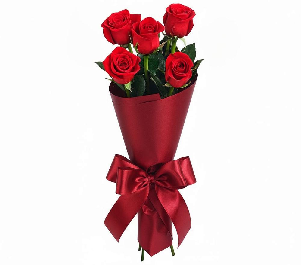 Букет 5 Красных роз Эдлесс Лав в Пскове
