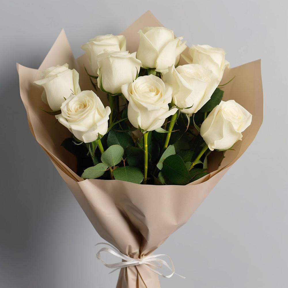 Букет 9 Белых роз Эдлесс Лав в Пскове