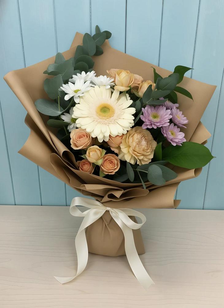 Букет цветов из: Герберы и Хризантемы в Пскове