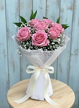 Букет цветов из:  Розы в Пскове
