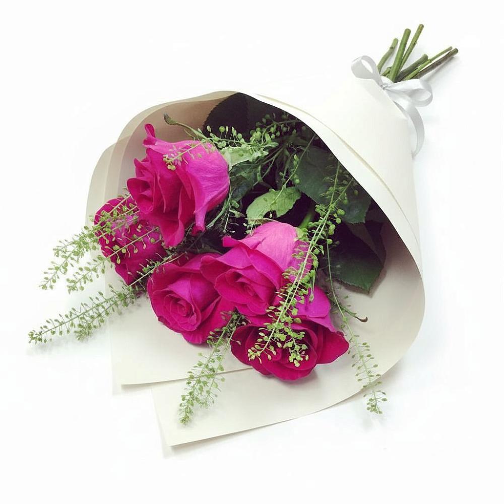 Букет цветов из: Розы в Пскове