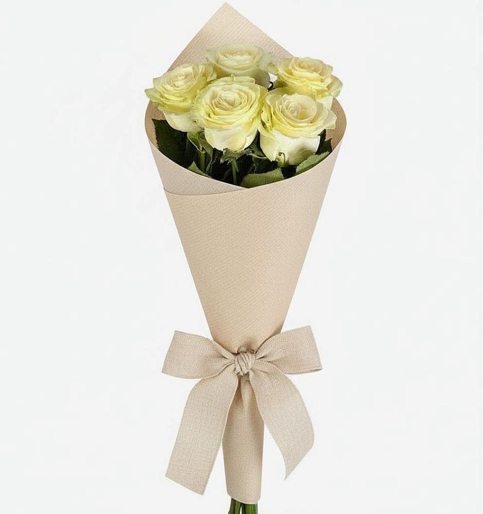 Букет цветов из: Розы в Пскове