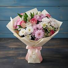 Букет цветов из:  Хризантемы, Альстромерии и Розы в Пскове