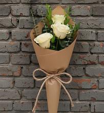Букет цветов из:  Розы в Пскове