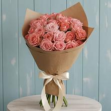 Букет цветов из:  Розы в Пскове