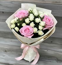 Букет цветов из:  Розы в Пскове