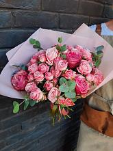 Букет цветов из:  Розы в Пскове