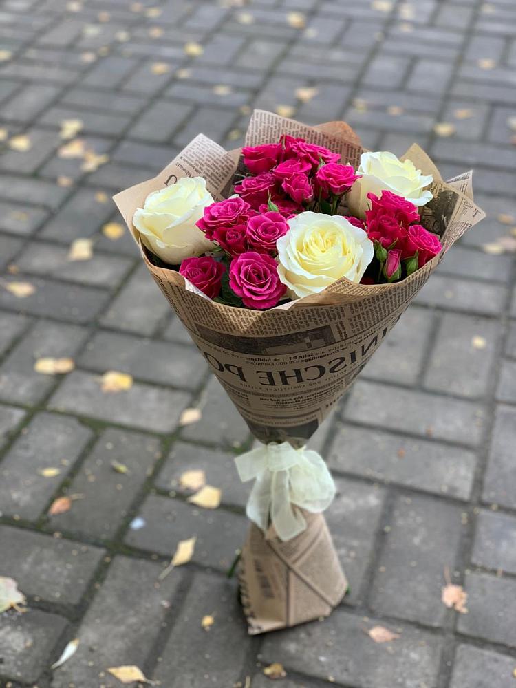 Букет цветов из: Розы в Пскове