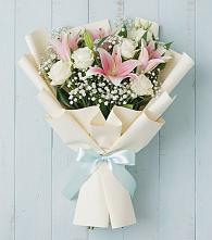 Букет цветов из:  Лилии в Пскове