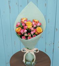 Букет цветов из:  Розы в Пскове